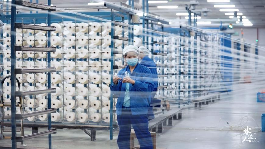 马会传真澳门百度,中国影史年度票房最快200亿纪录,前瞻性战略落实探讨_枚举版V2.46